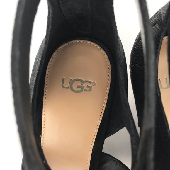 UGG Womens Yasmin Snake Embossed Leather Wedge Sandals Strappy Black Tassels 7.5 - Picture 6 of 10